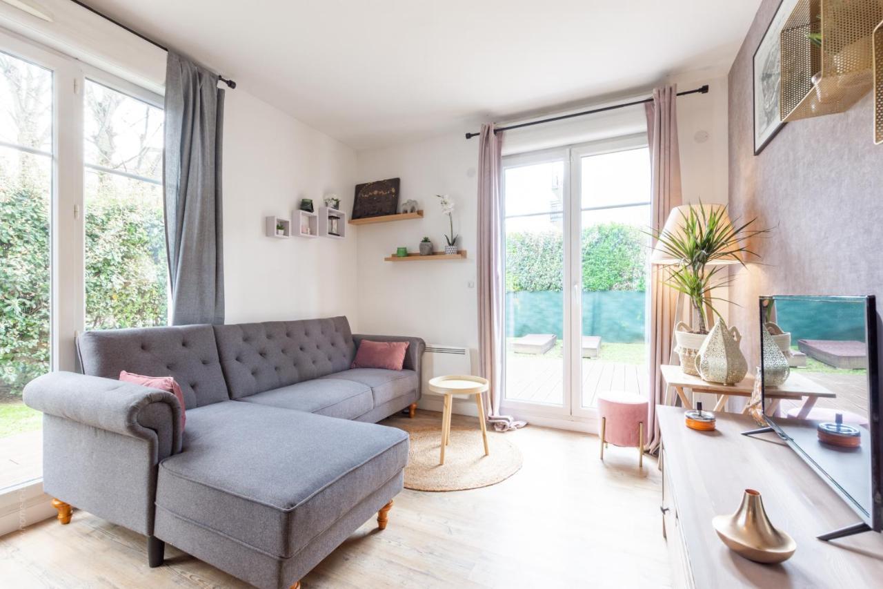 Cosy Cocoon - Fairytale Factory * Bussy-Saint-Georges